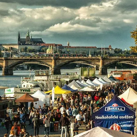 Apartment Charming Next To The Emmaus Abbey Prague