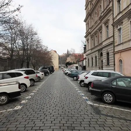 Apartment Charming Next To The Emmaus Abbey Prag